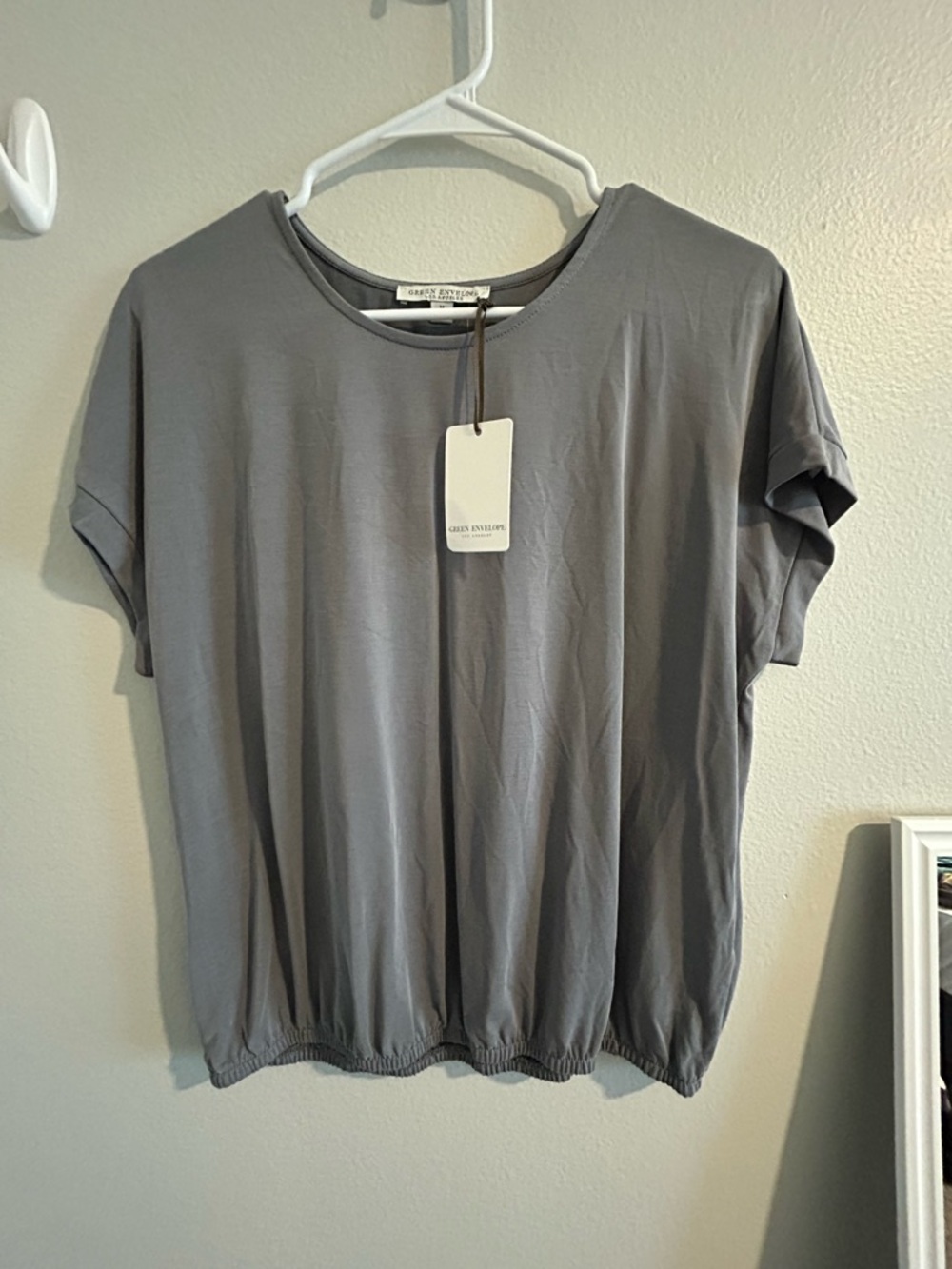 Green Envelope Relaxed Slate Gray Short Sleeve Tee